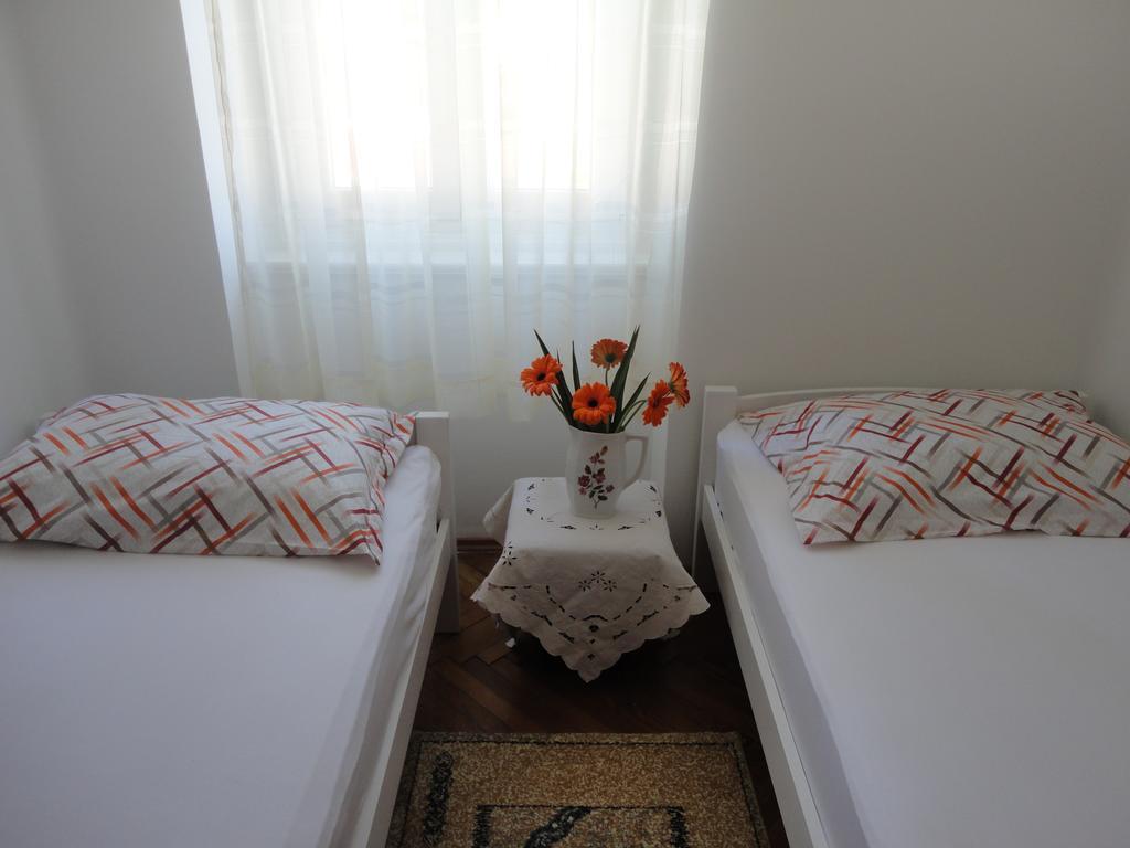Rooms Matija Milica - Center Split Bagian luar foto